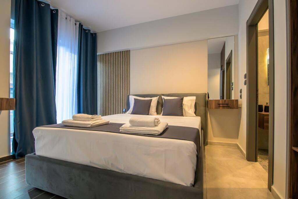 Luxury Central Apartment 4,1 Larissa Ngoại thất bức ảnh